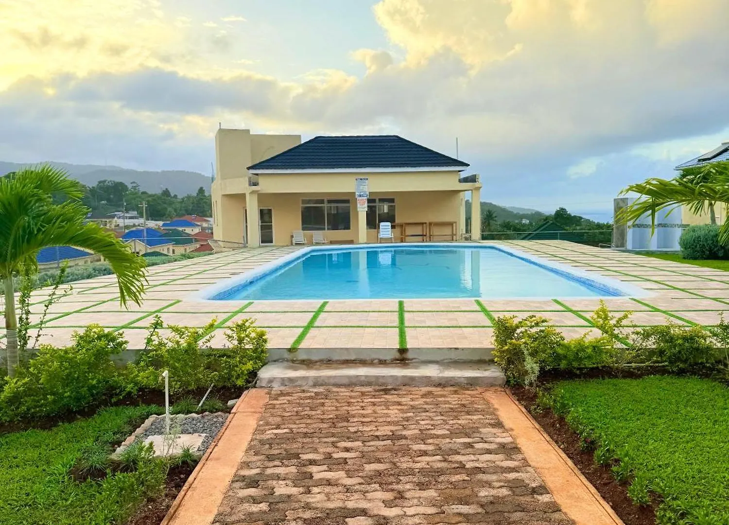 Island Vybz Villa Lancewood Meadows Ocho Rios Jamaica