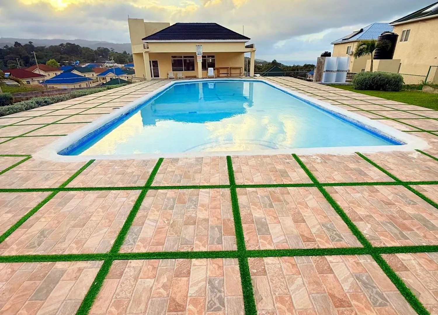 Island Vybz Villa Lancewood Meadows Ocho Rios Jamaica